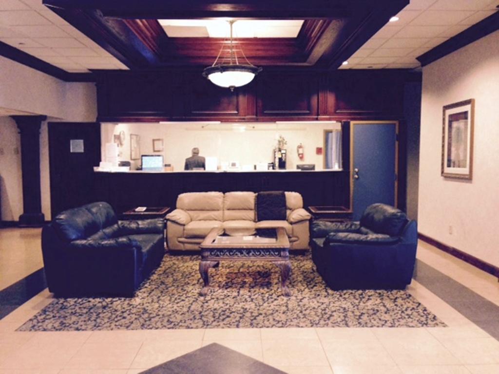 Wynnwood Plaza Hotel - Newport News Dış mekan fotoğraf