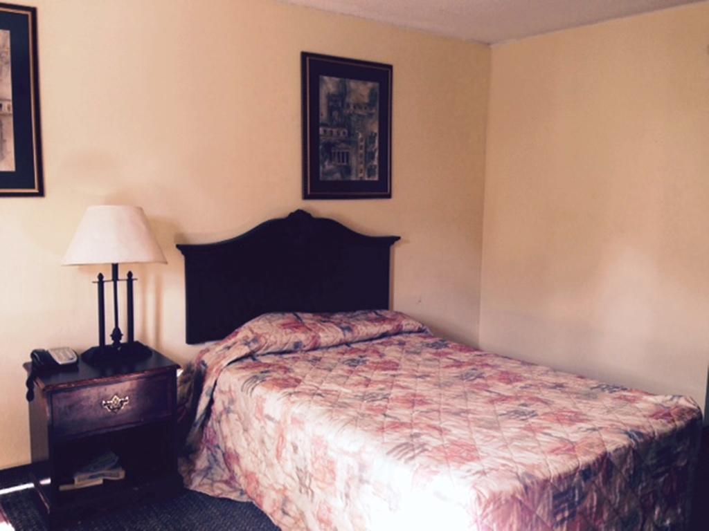 Wynnwood Plaza Hotel - Newport News Dış mekan fotoğraf